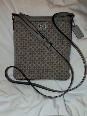 COACH Madison Op Art Swingpack Crossbody Bag - Elegant Everyday Style GUC
